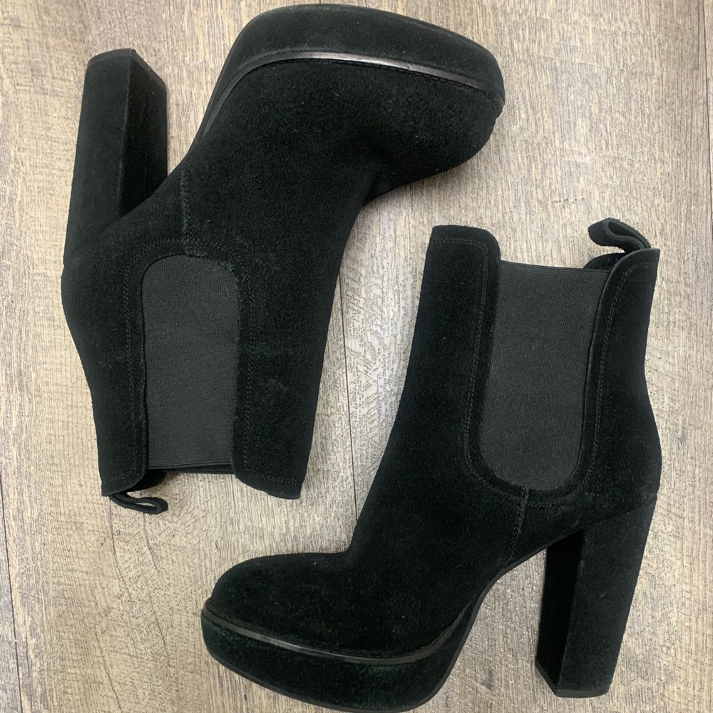 H & M Suede Ankle platform Boots Black Size 10